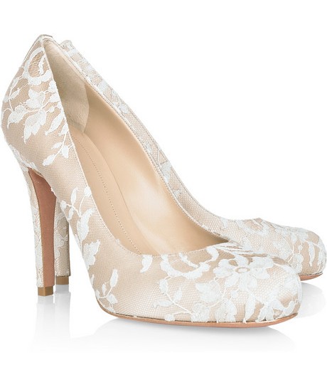 Beautiful Bridal Shoes that Complement Any Wedding Dress | Sour Cherry